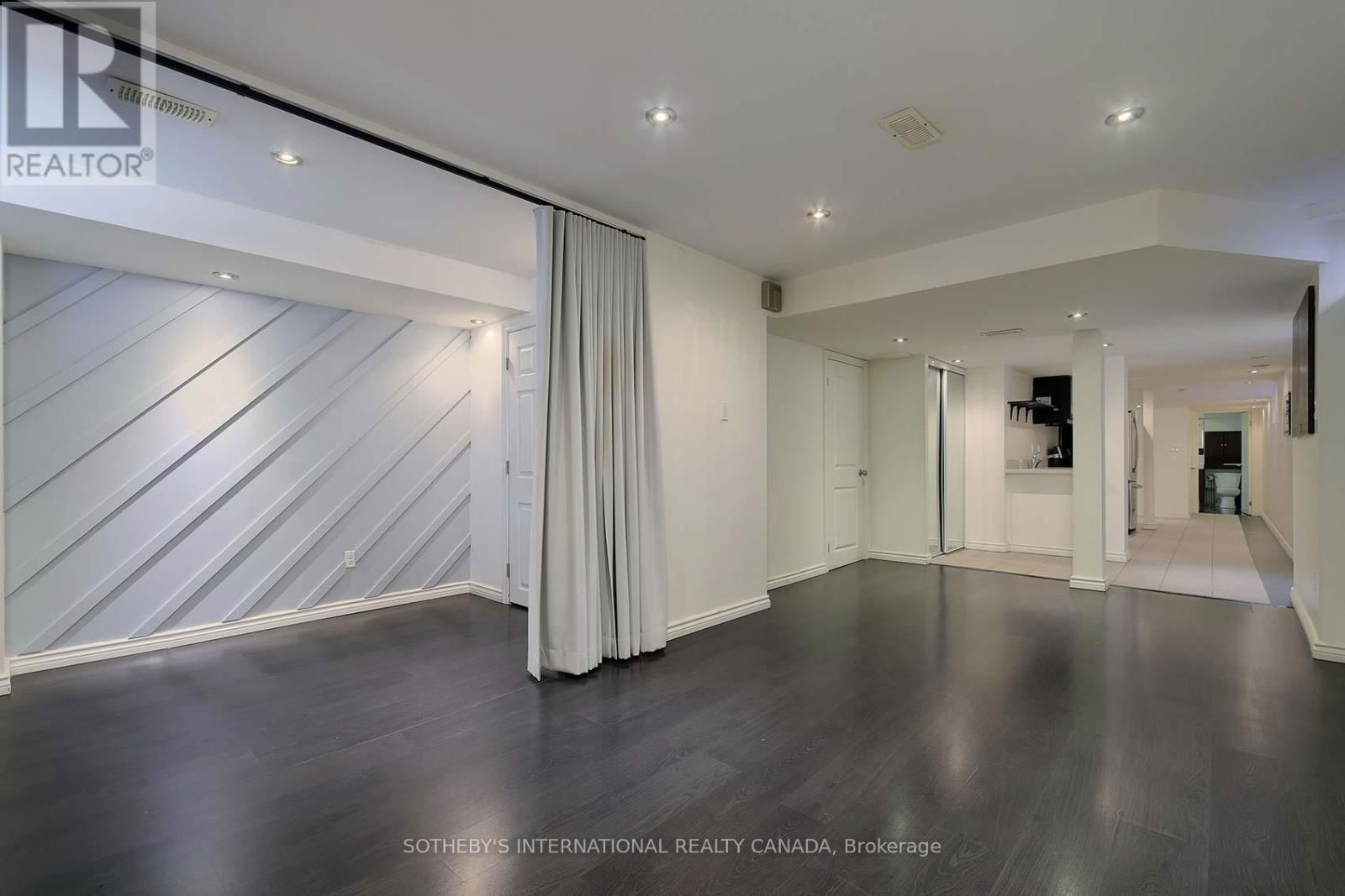 86 ALEXIE WAY Image 33