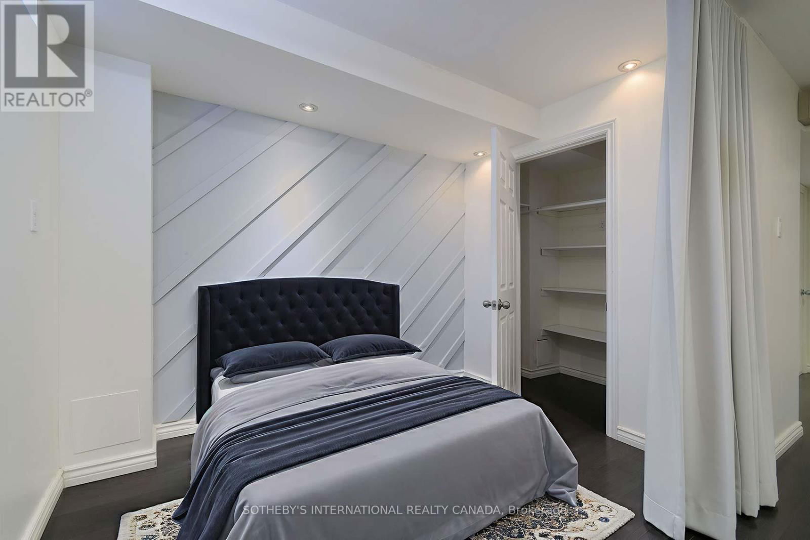 86 ALEXIE WAY Image 34