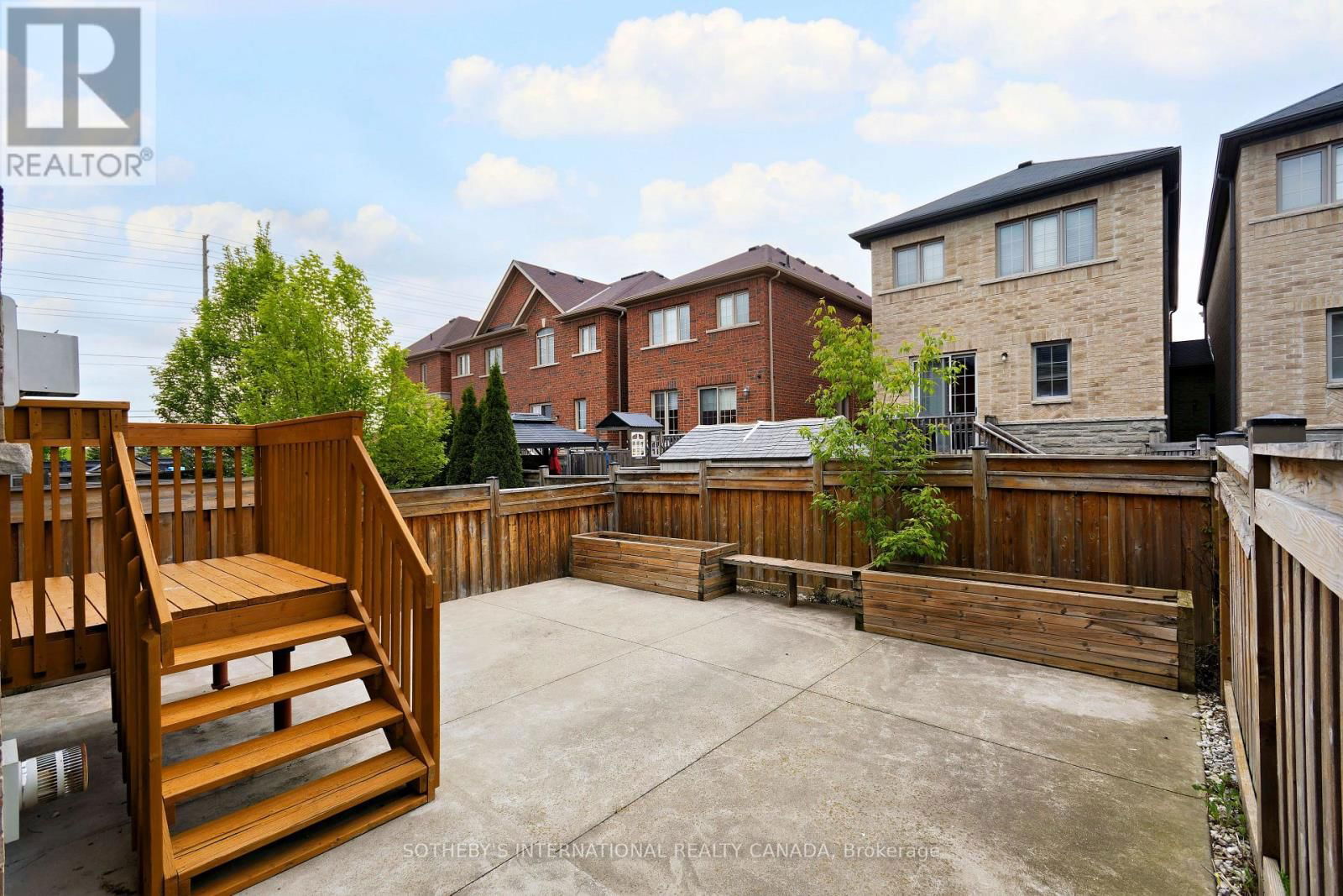 86 ALEXIE WAY Image 41