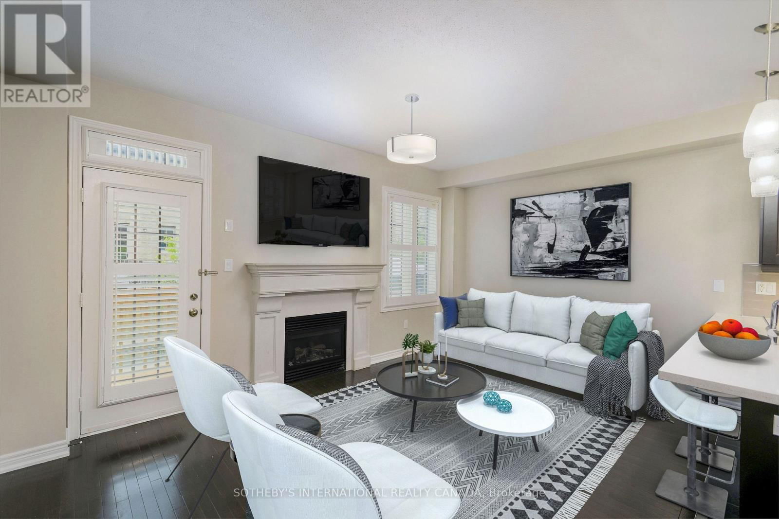 86 ALEXIE WAY Image 6