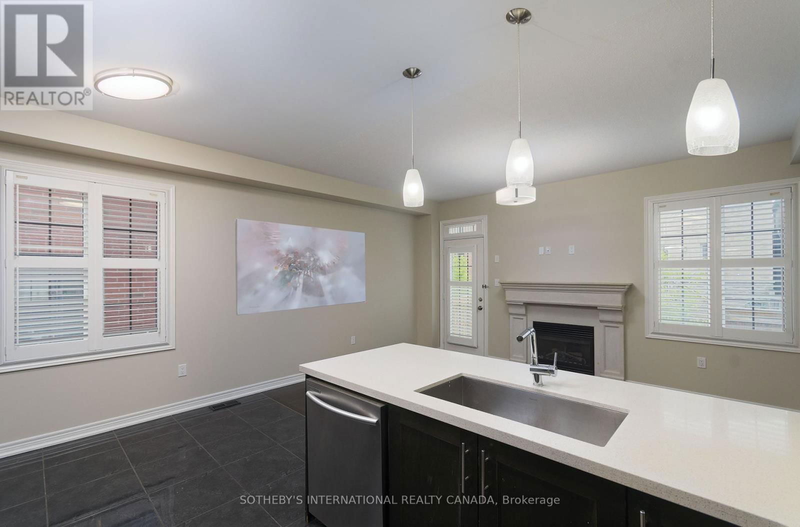 86 ALEXIE WAY Image 8