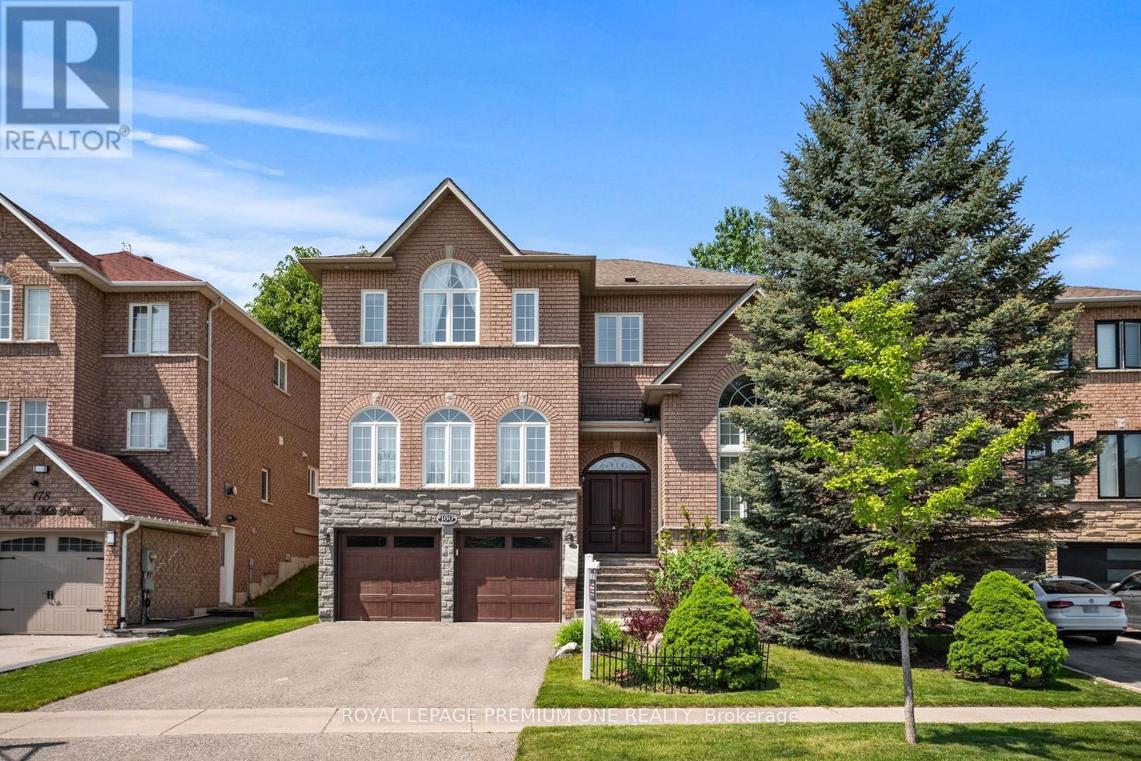 180 VAUGHAN MILLS ROAD Image 1