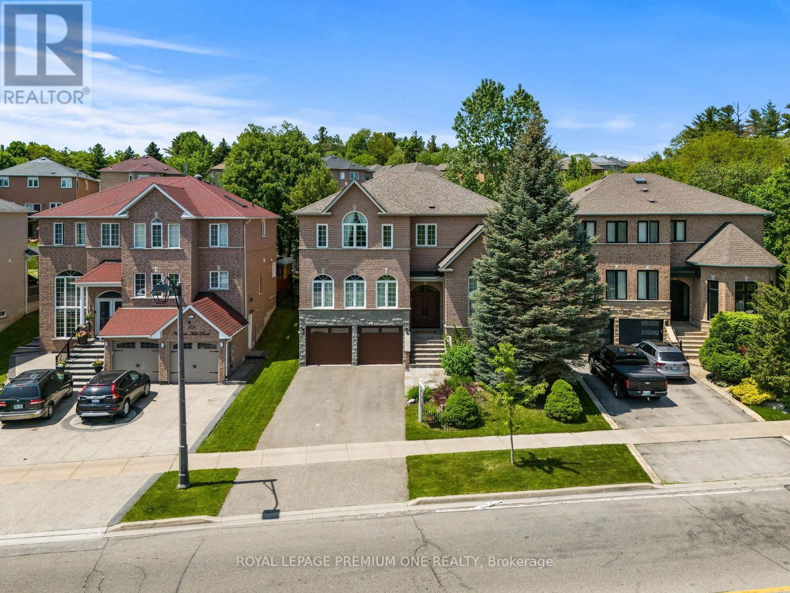 180 VAUGHAN MILLS ROAD Image 2