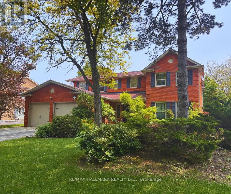 82 WINDERMERE CRESCENT SOUTH Image 1
