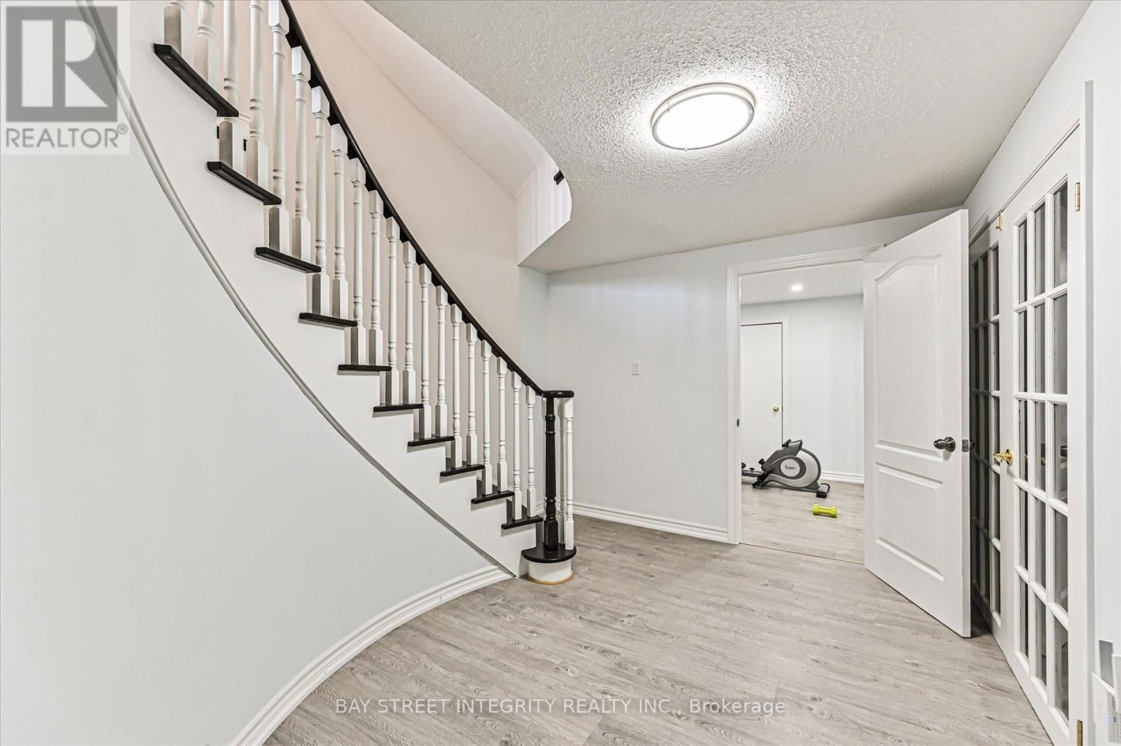 124 SPRING BLOSSOM CRESCENT Image 33