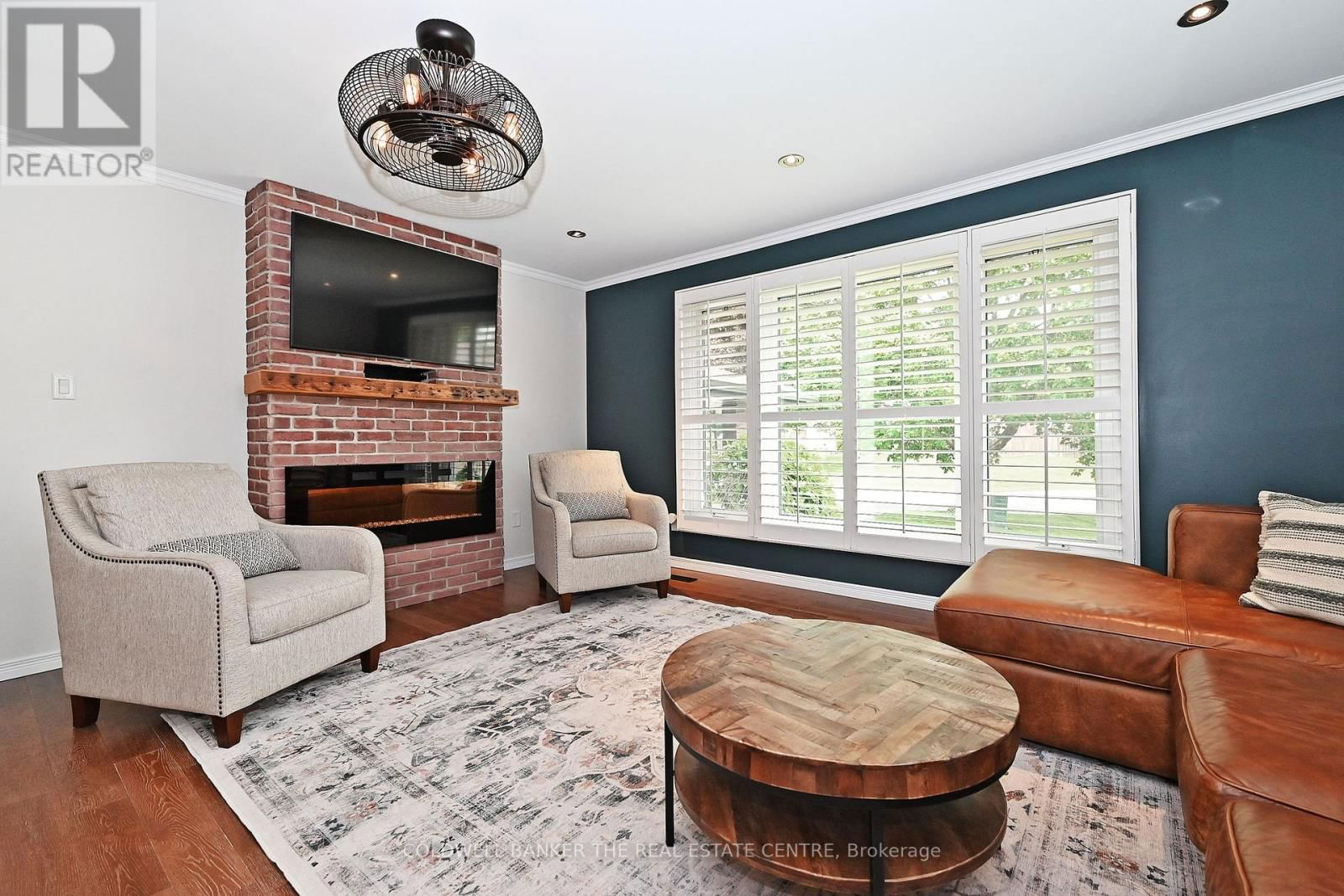 15 EARLS COURT Image 5