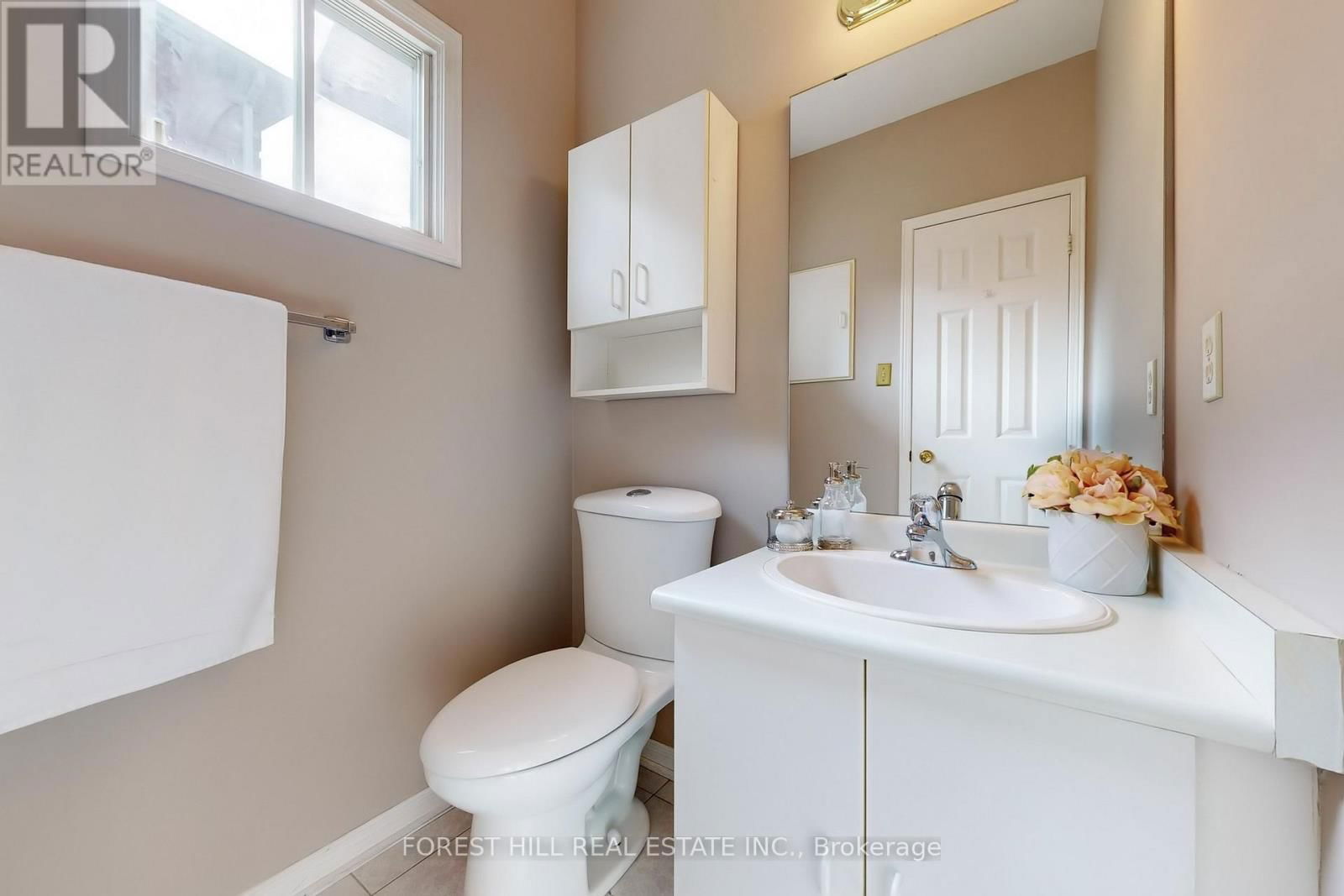 29 ARISAIG DRIVE Image 15