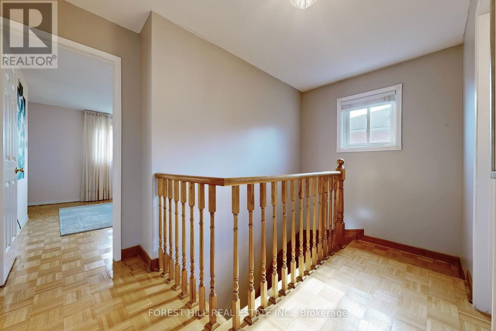 29 ARISAIG DRIVE Image 18