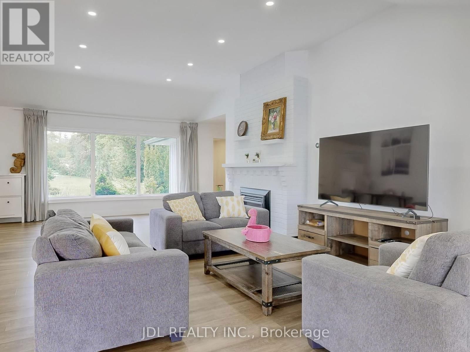 25220 MAPLE BEACH ROAD Image 13