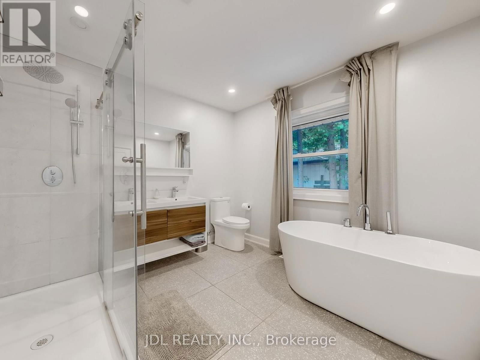 25220 MAPLE BEACH ROAD Image 22