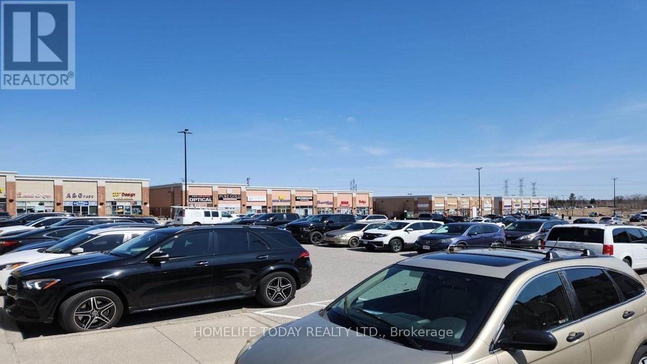 106 - 30 NEW DELHI DRIVE Image 8