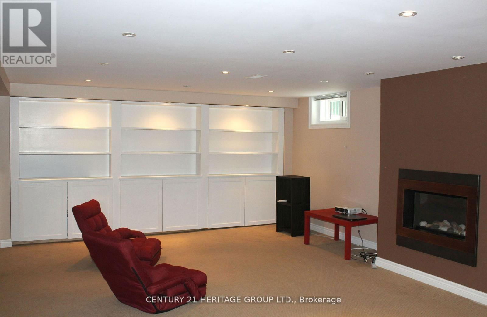70 RICHARDSON DRIVE Image 18