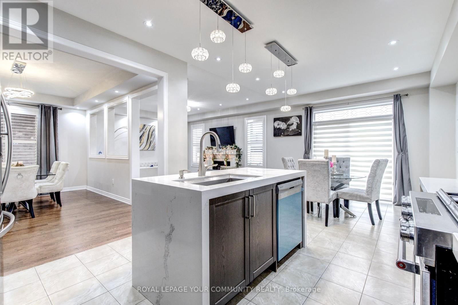 14 BEACONSFIELD DRIVE Image 10