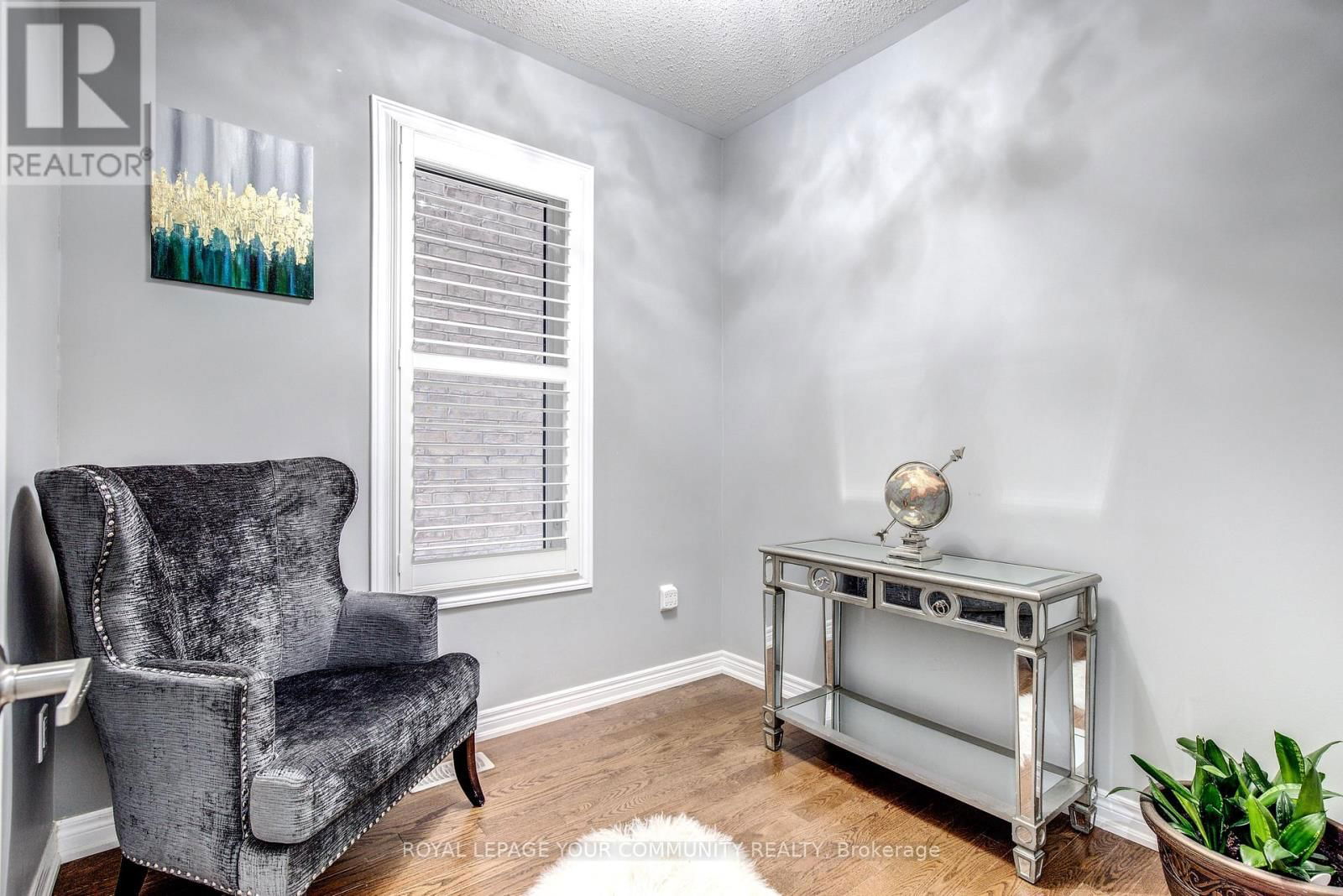 14 BEACONSFIELD DRIVE Image 24