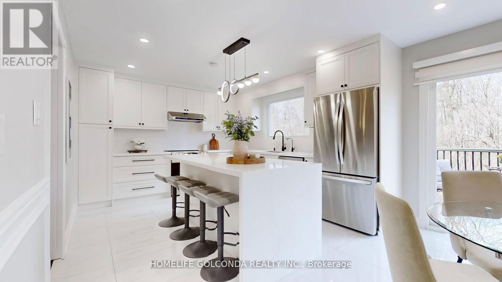 310 AIRDRIE DRIVE Image 15
