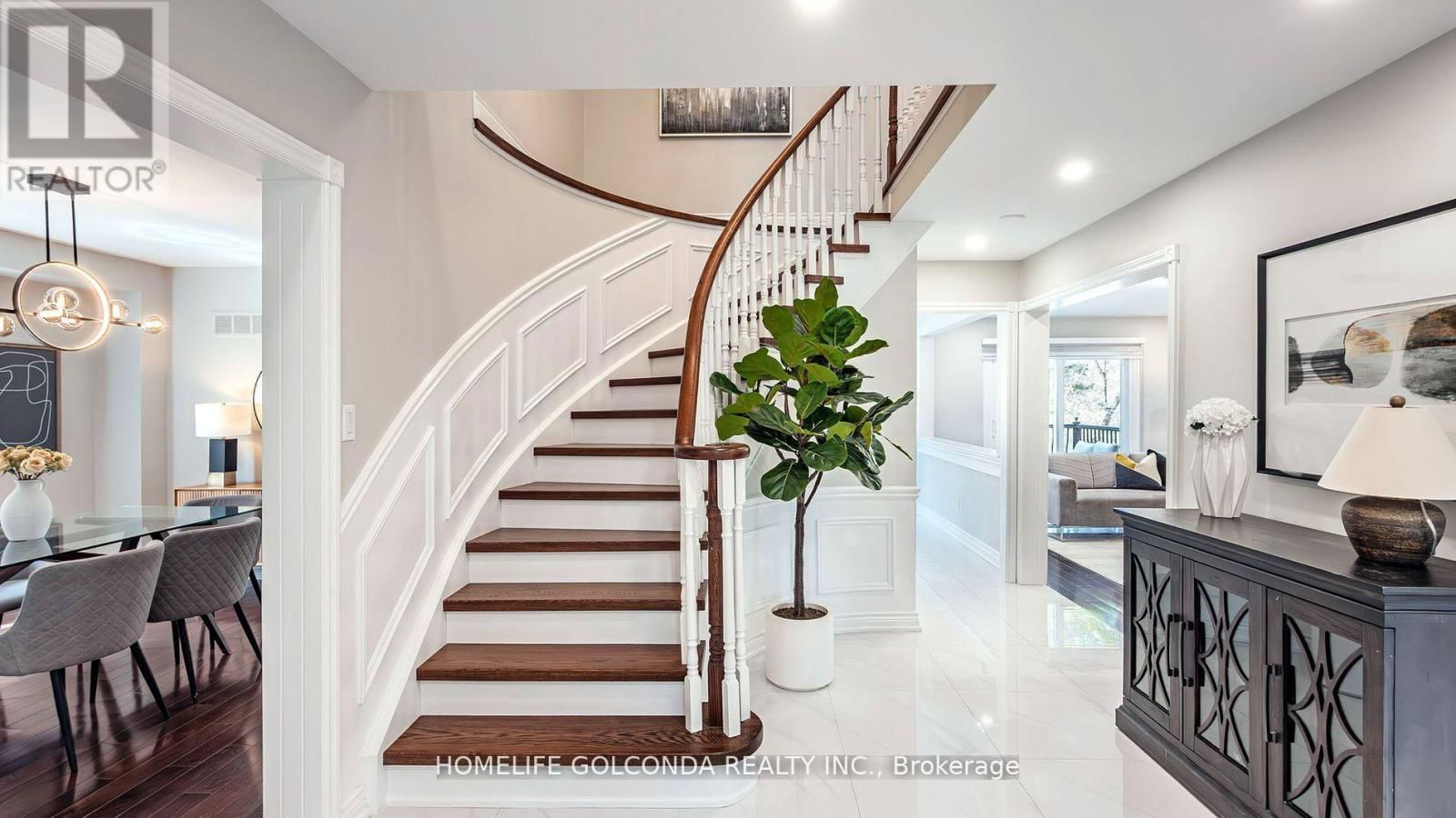 310 AIRDRIE DRIVE Image 19