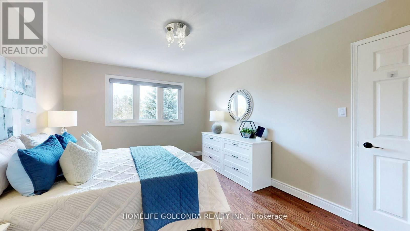 310 AIRDRIE DRIVE Image 33