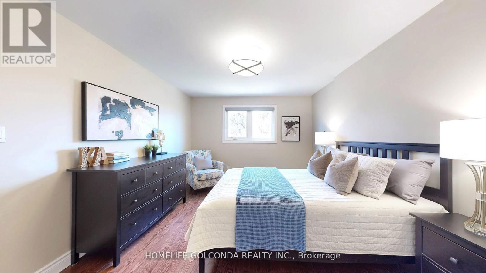 310 AIRDRIE DRIVE Image 34