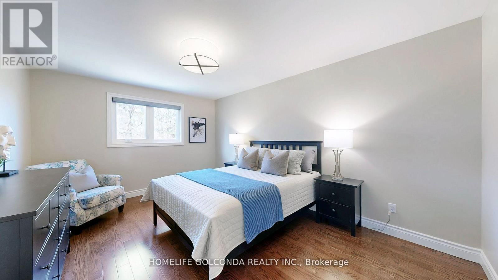 310 AIRDRIE DRIVE Image 35