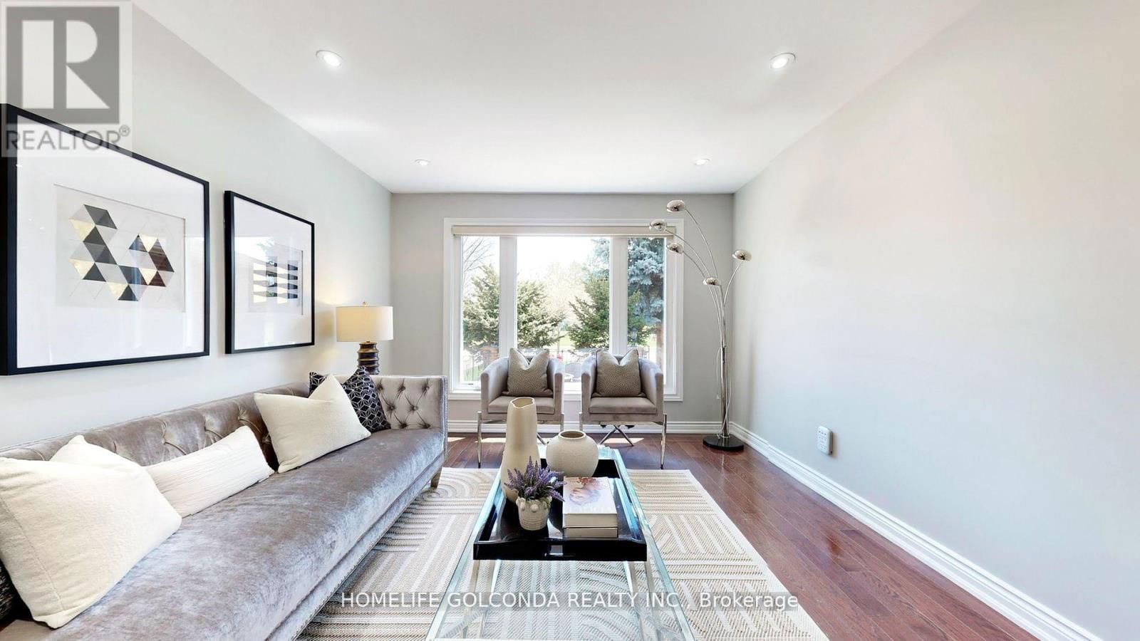 310 AIRDRIE DRIVE Image 7