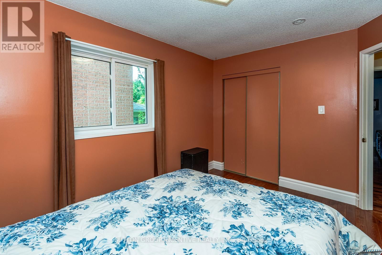 47 MILLS COURT Image 18