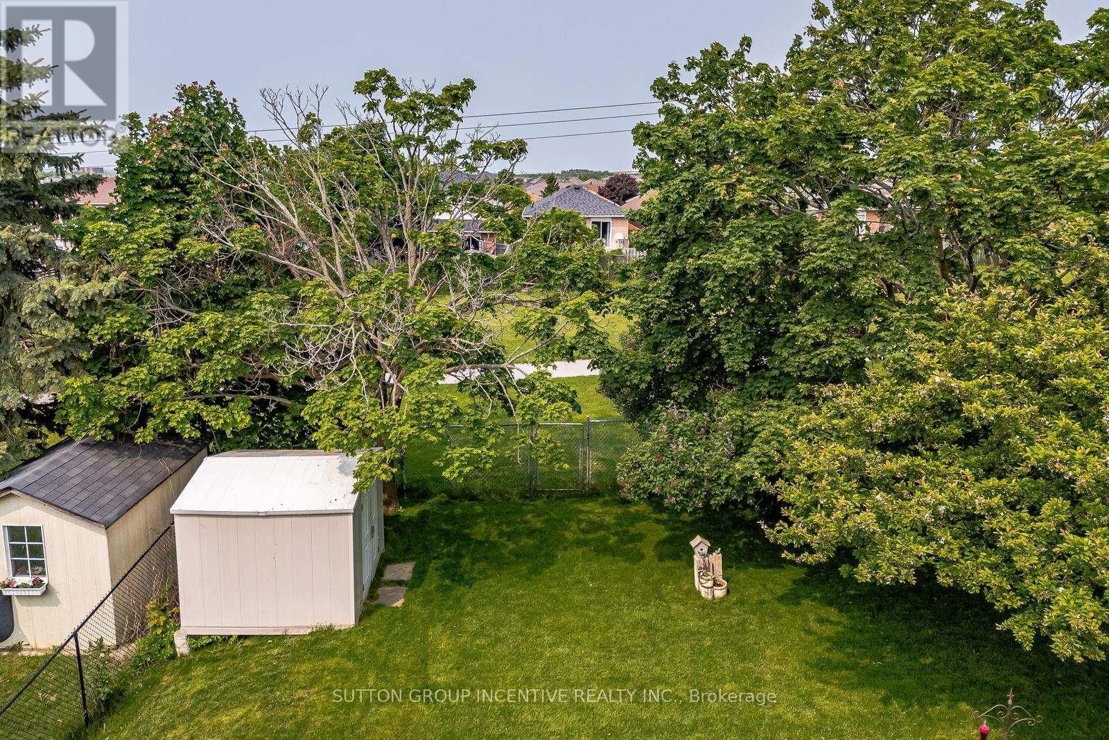 47 MILLS COURT Image 31