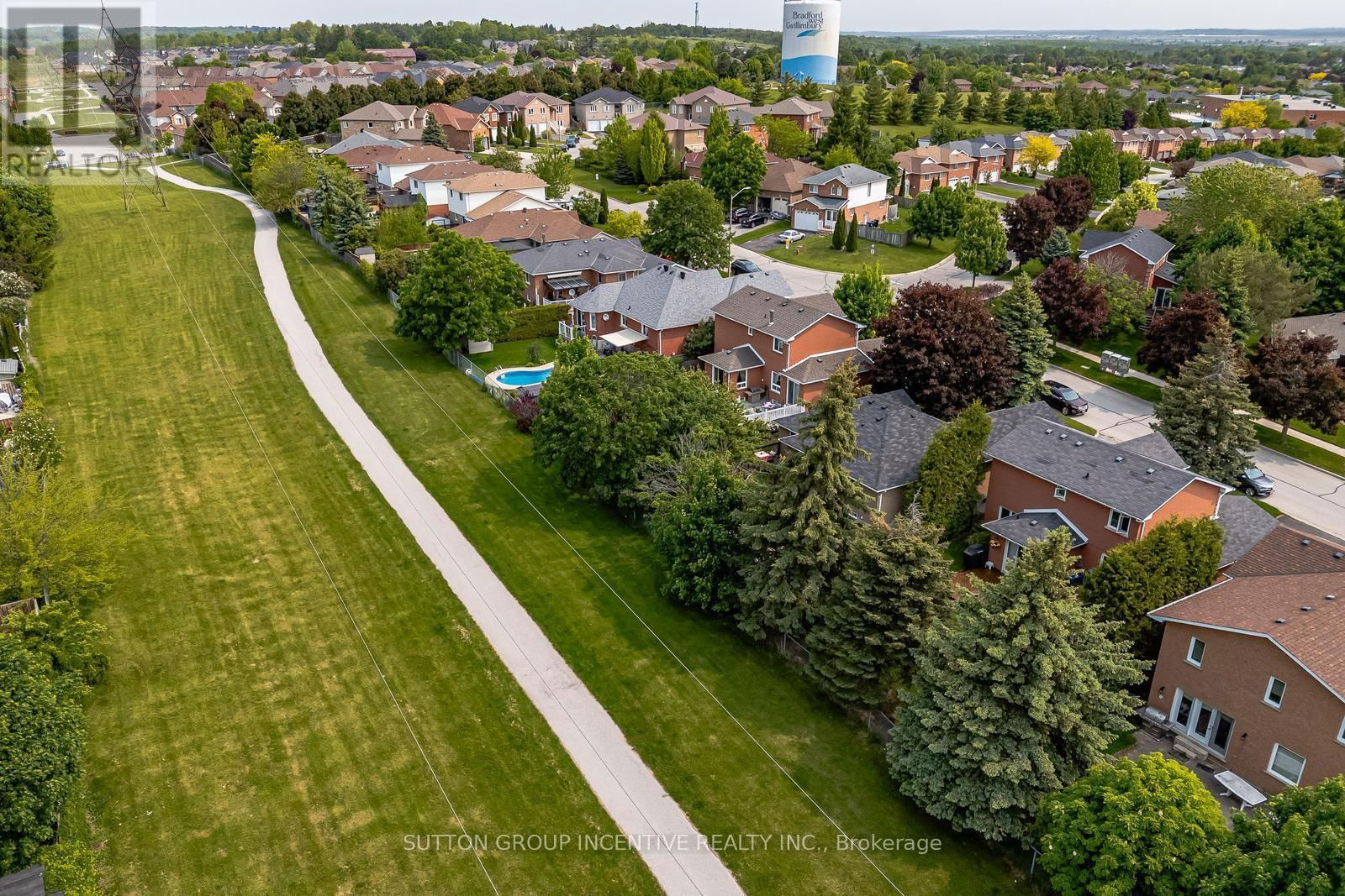 47 MILLS COURT Image 36