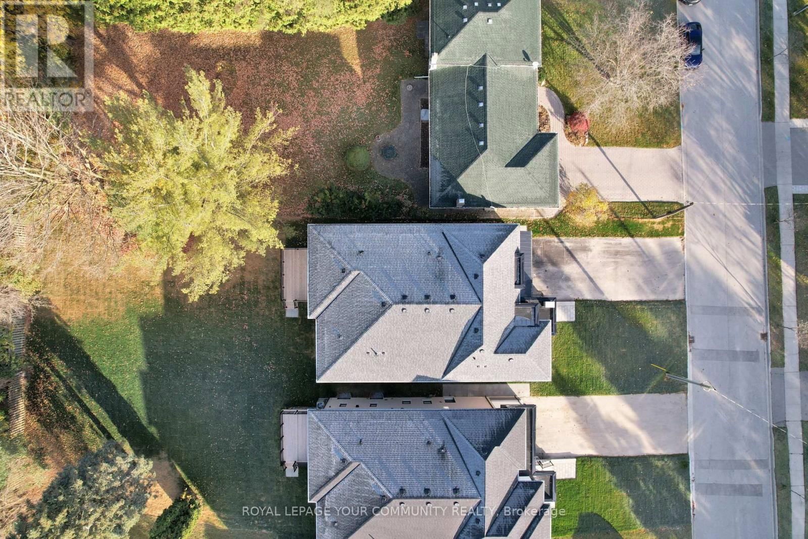92 HOWARD ROAD Image 2