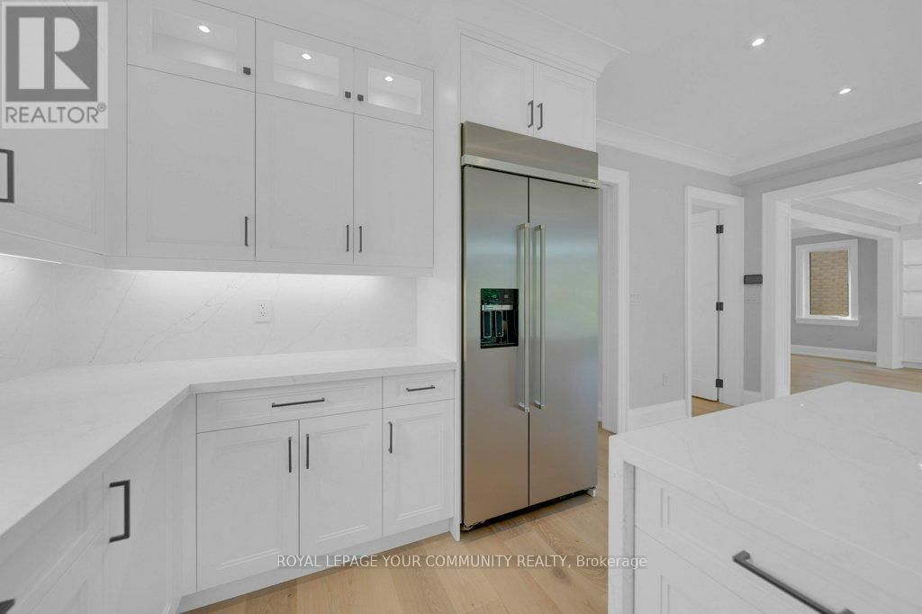 92 HOWARD ROAD Image 22