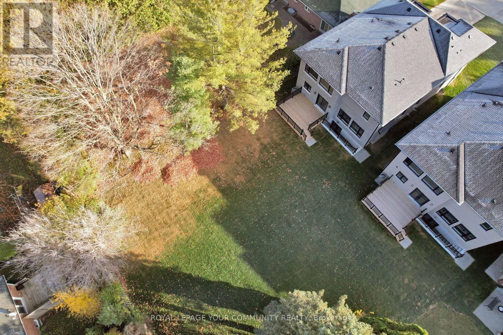 92 HOWARD ROAD Image 3