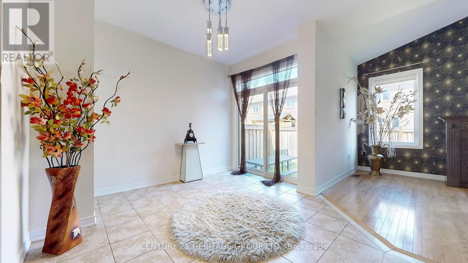 10 BETONY DRIVE Image 11