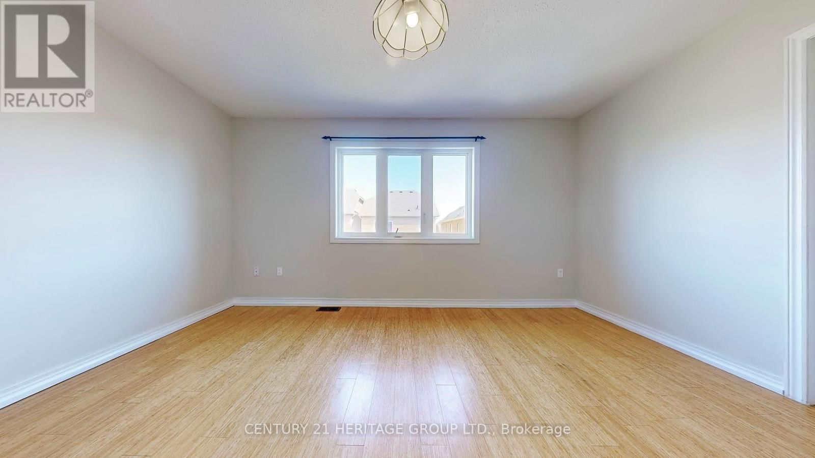 10 BETONY DRIVE Image 14