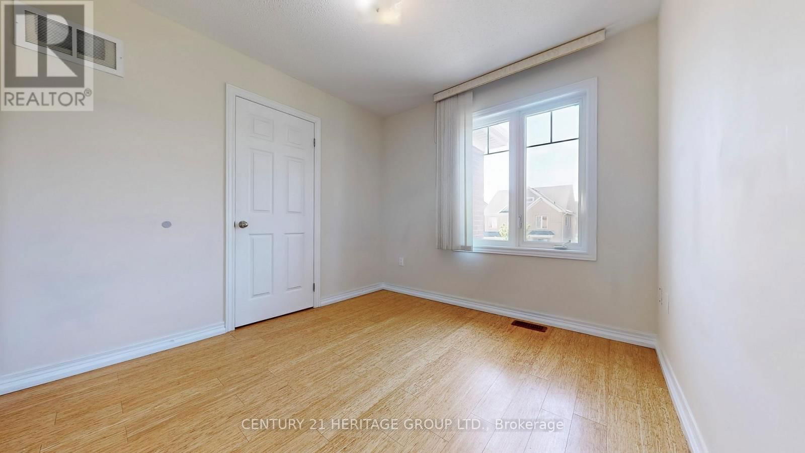 10 BETONY DRIVE Image 16