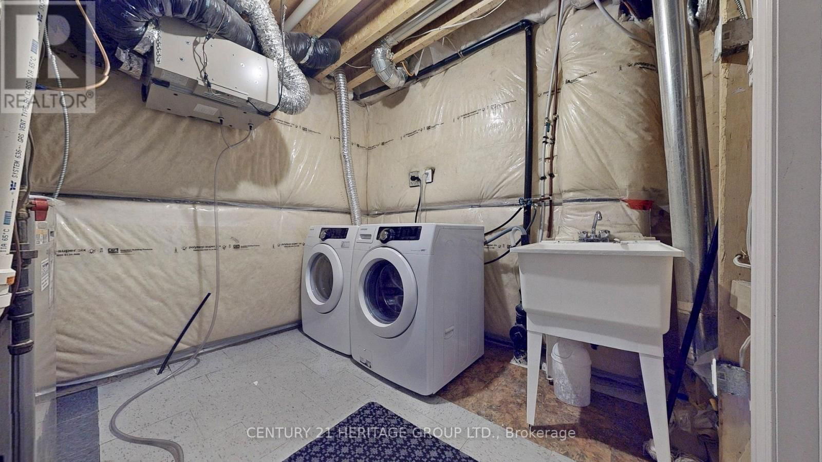 10 BETONY DRIVE Image 24