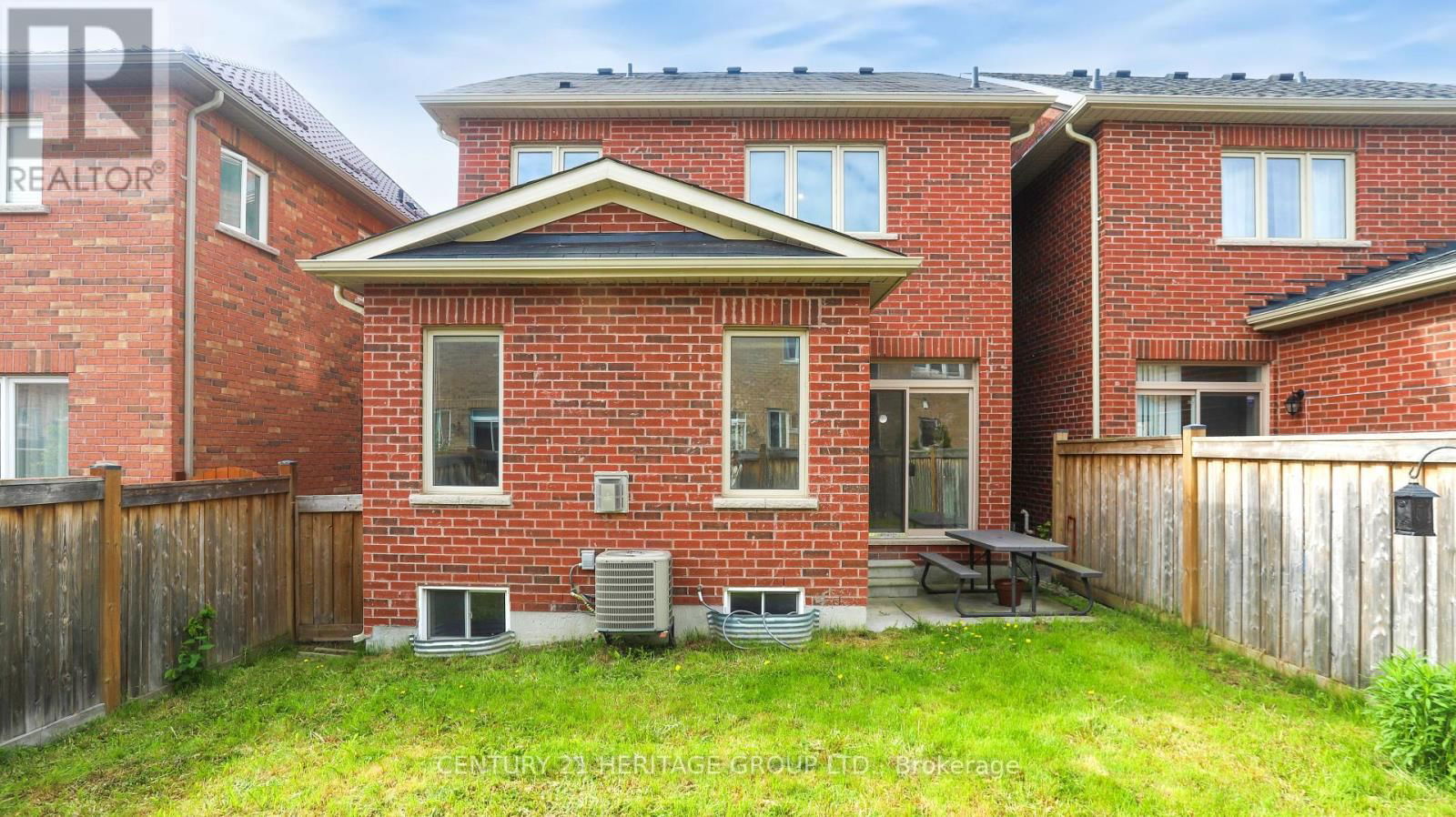 10 BETONY DRIVE Image 25