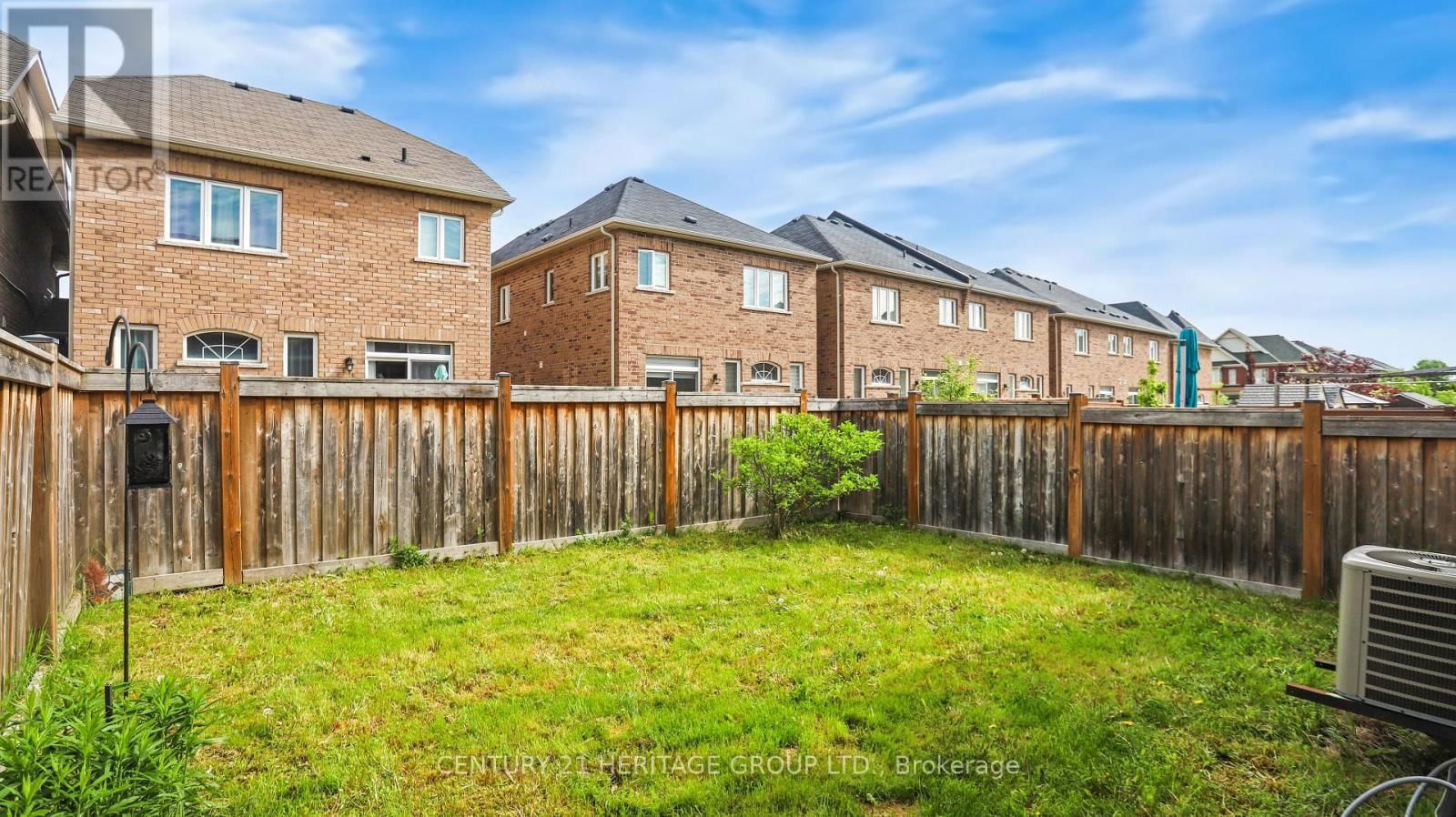 10 BETONY DRIVE Image 26