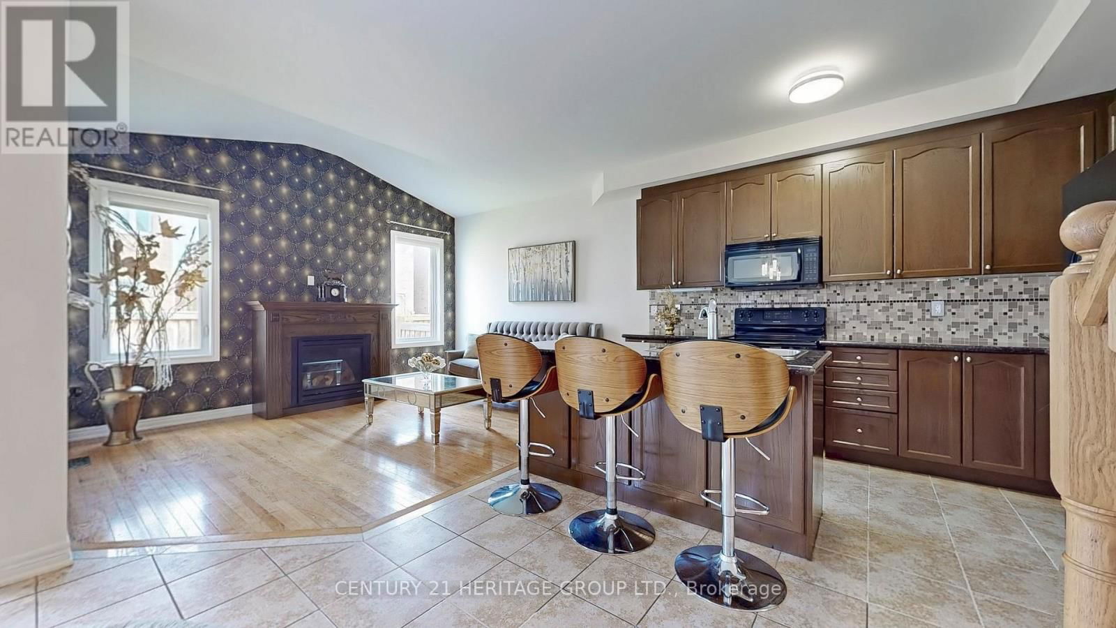 10 BETONY DRIVE Image 8