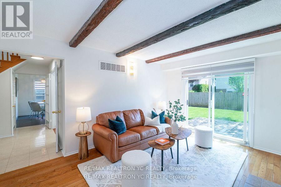 19 BRECKONWOOD CRESCENT Image 11