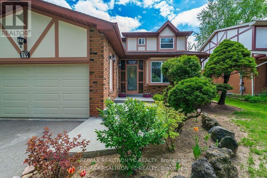 19 BRECKONWOOD CRESCENT Image 3