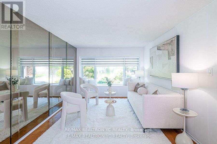 19 BRECKONWOOD CRESCENT Image 6