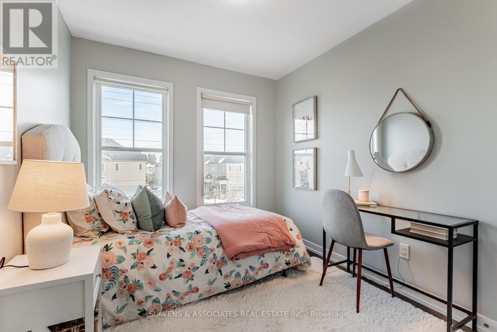 10610 BATHURST STREET Image 11
