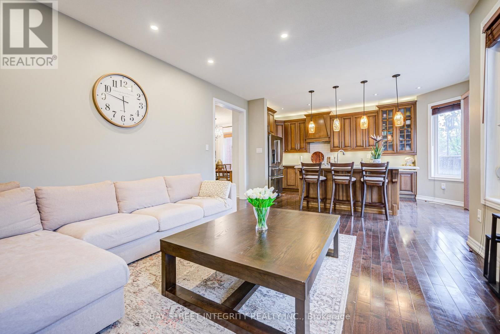 39 FORESTBROOK DRIVE Image 19