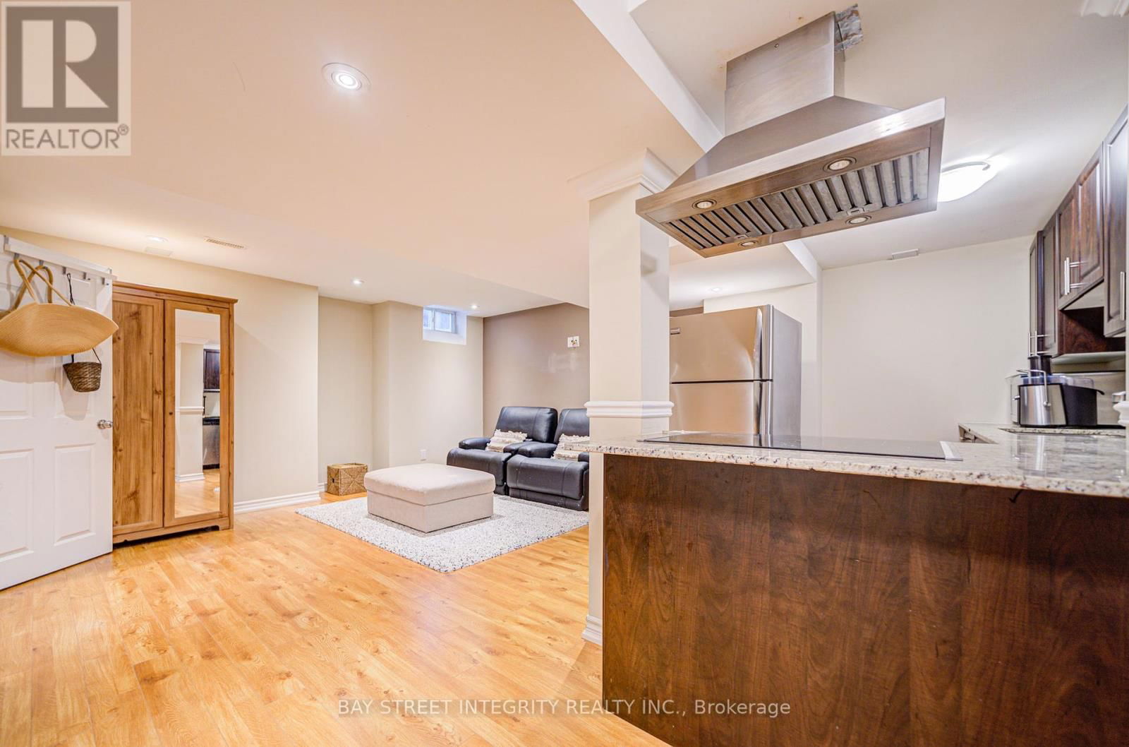 39 FORESTBROOK DRIVE Image 42