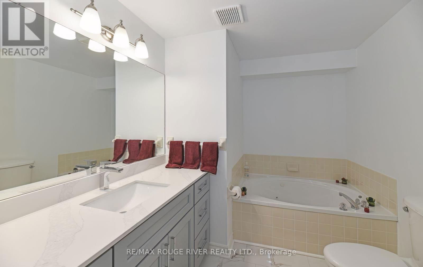 48 ENZO CRESCENT Image 23