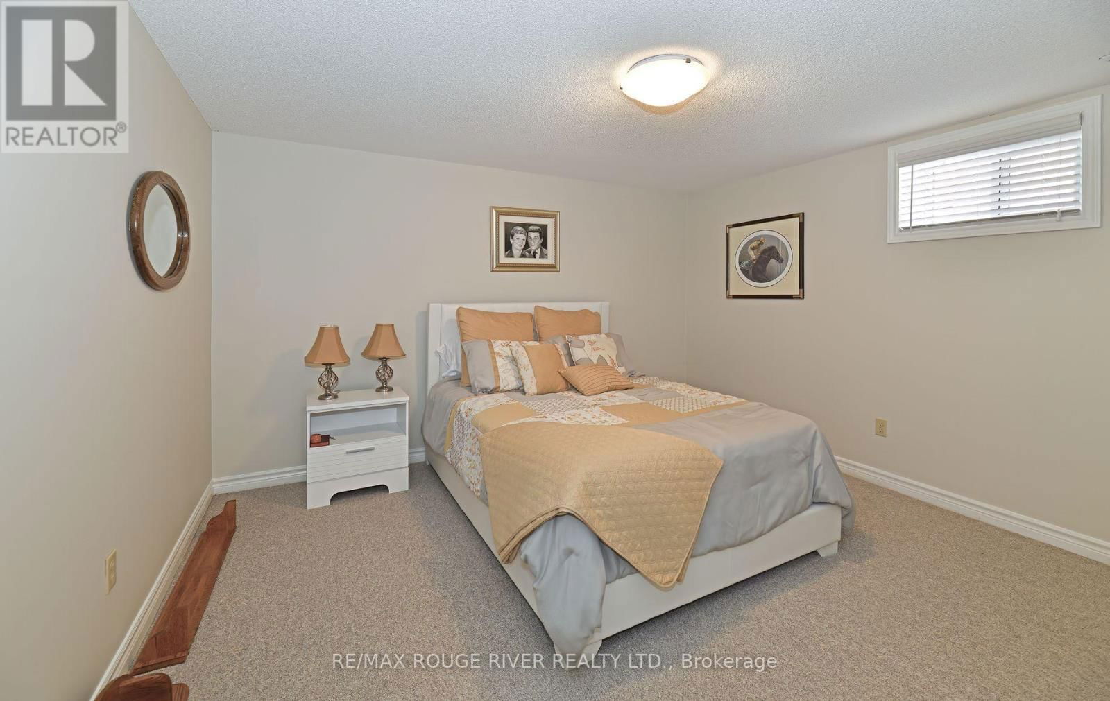 48 ENZO CRESCENT Image 24