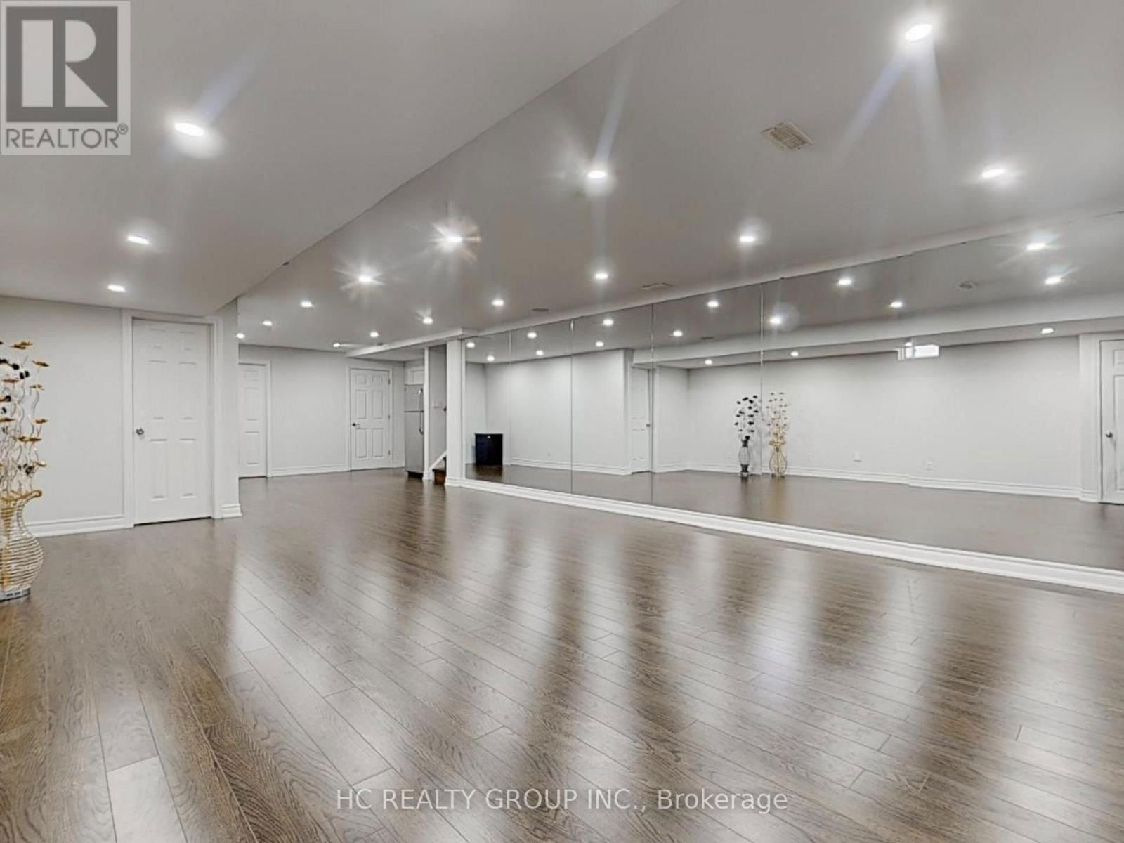 32 STONY HILL BOULEVARD Image 39