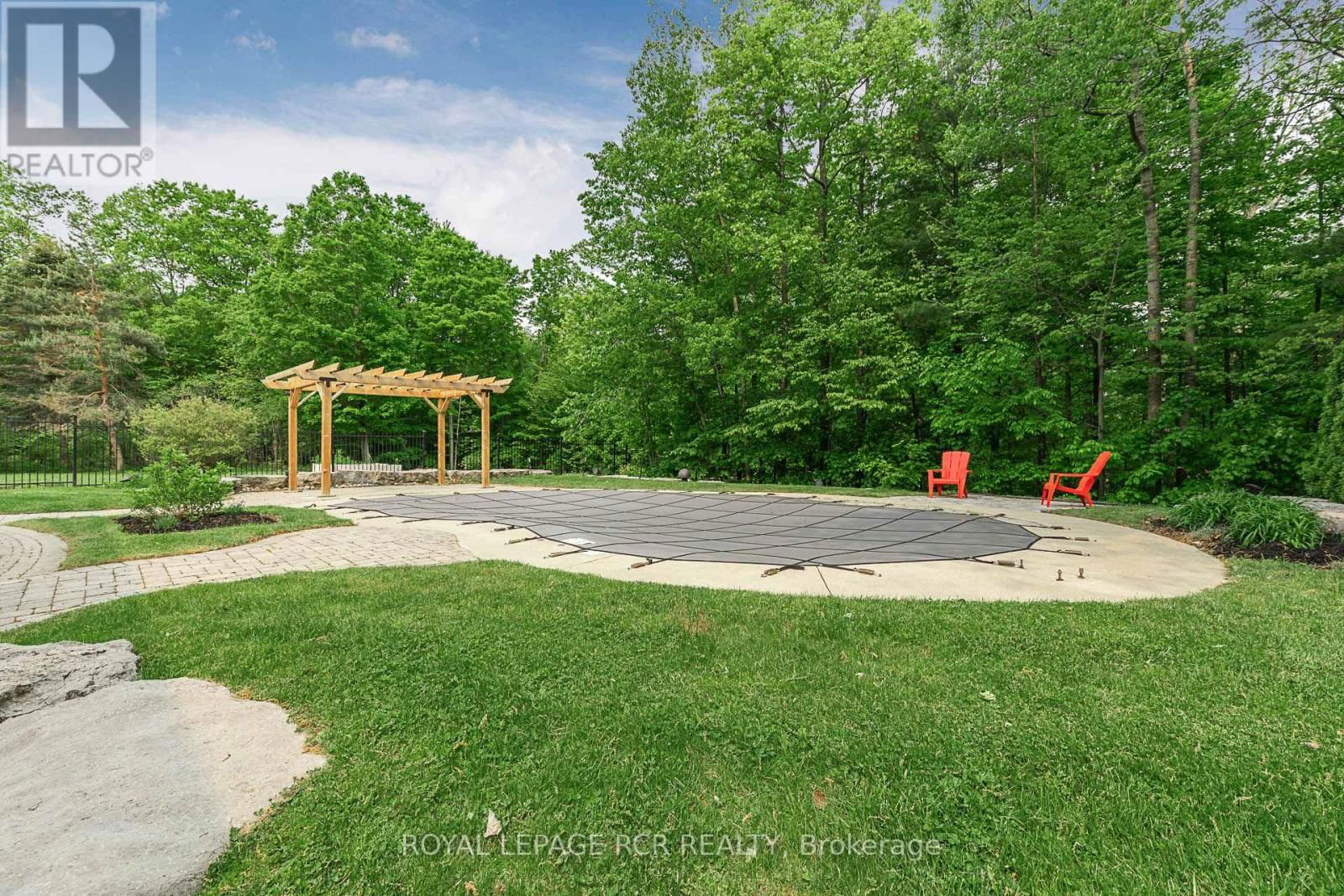 12 DEER RUN Image 9
