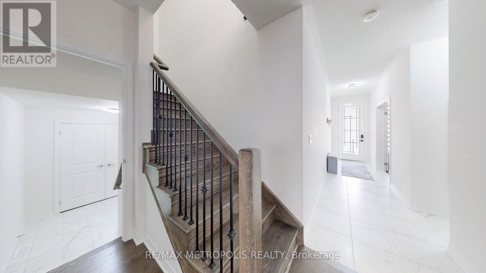 1315 DAVIS LOOP Image 6