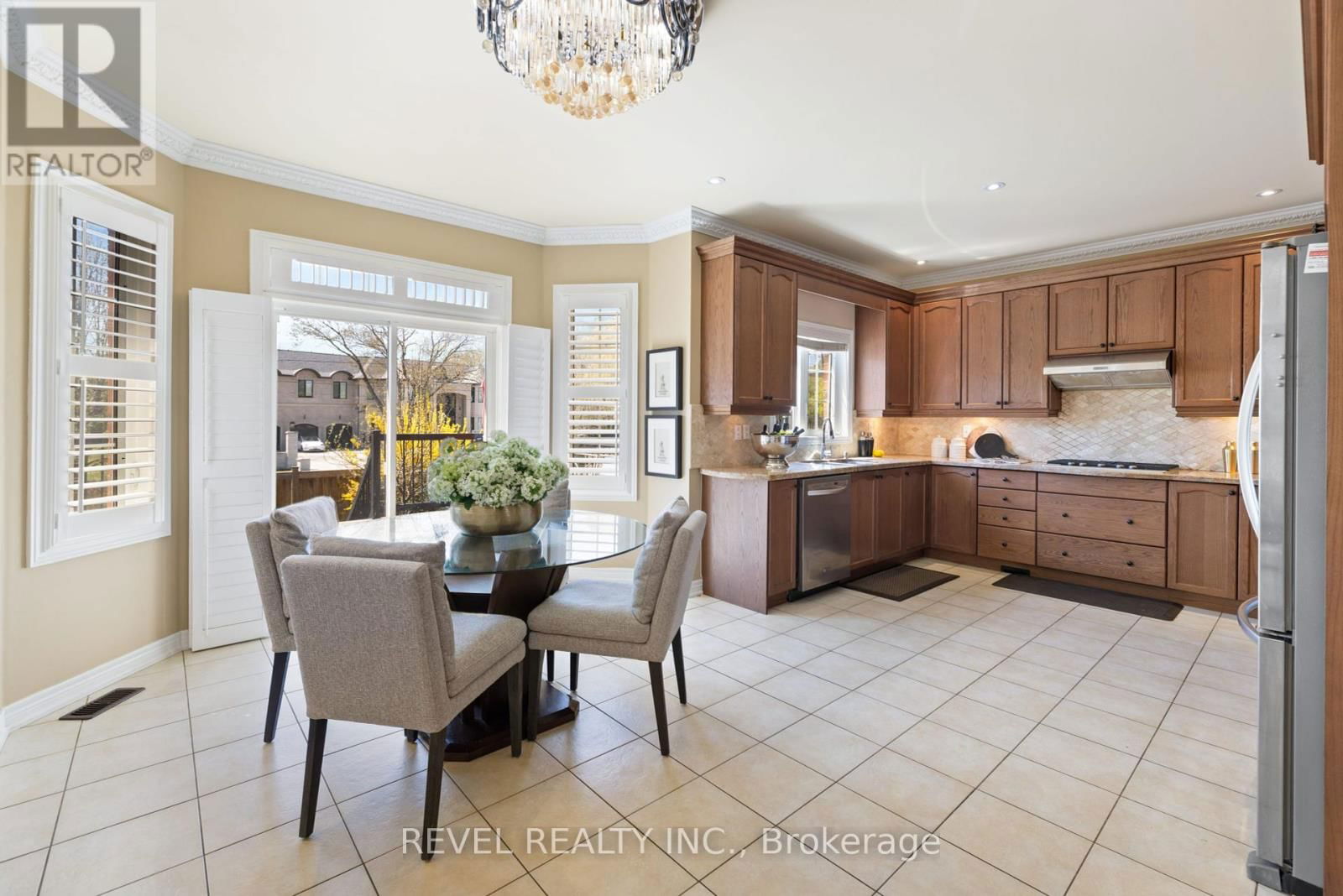 16 TERRANCE DRIVE Image 11