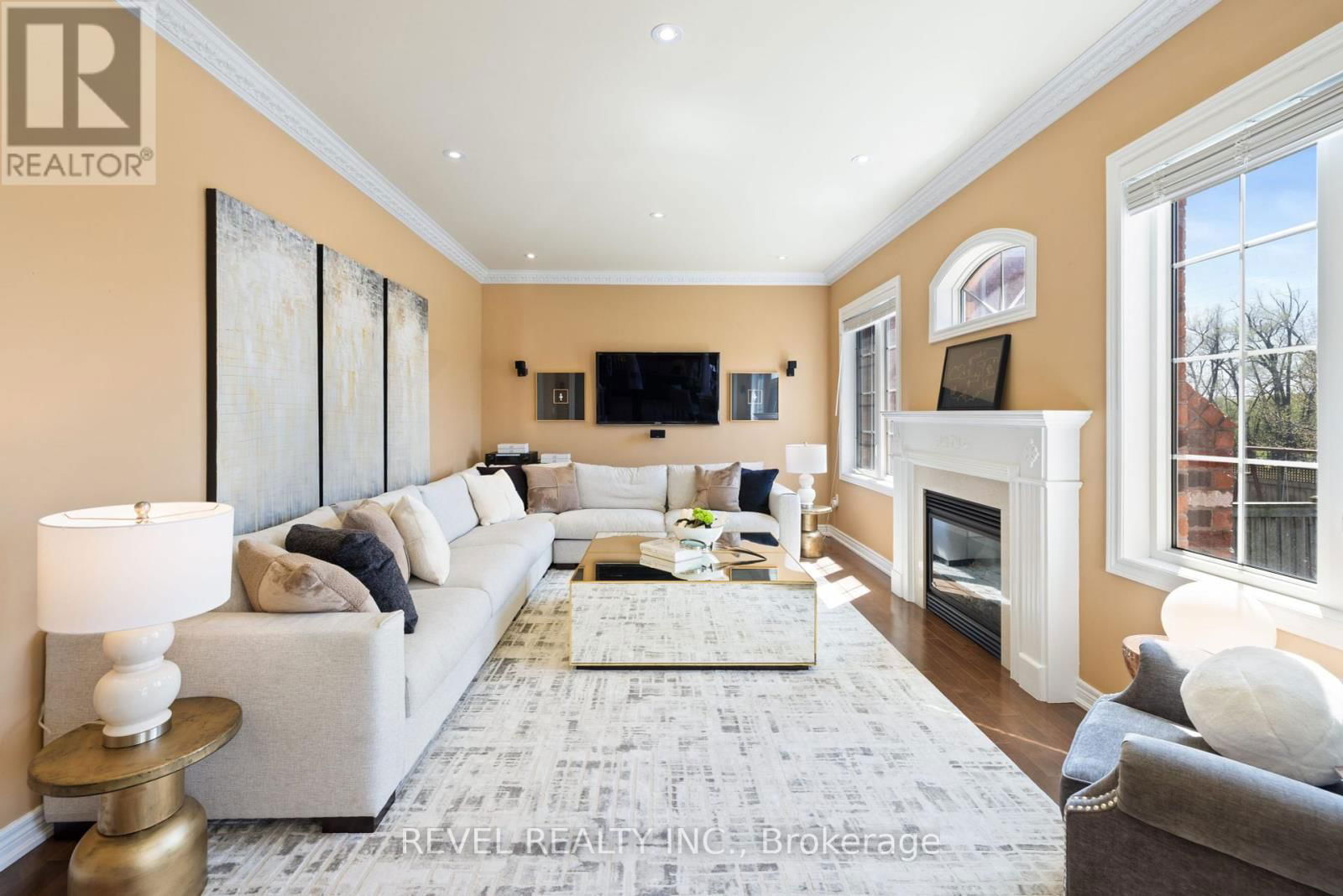 16 TERRANCE DRIVE Image 13